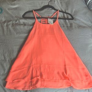 E & M polyester tank (BRAND NEW)